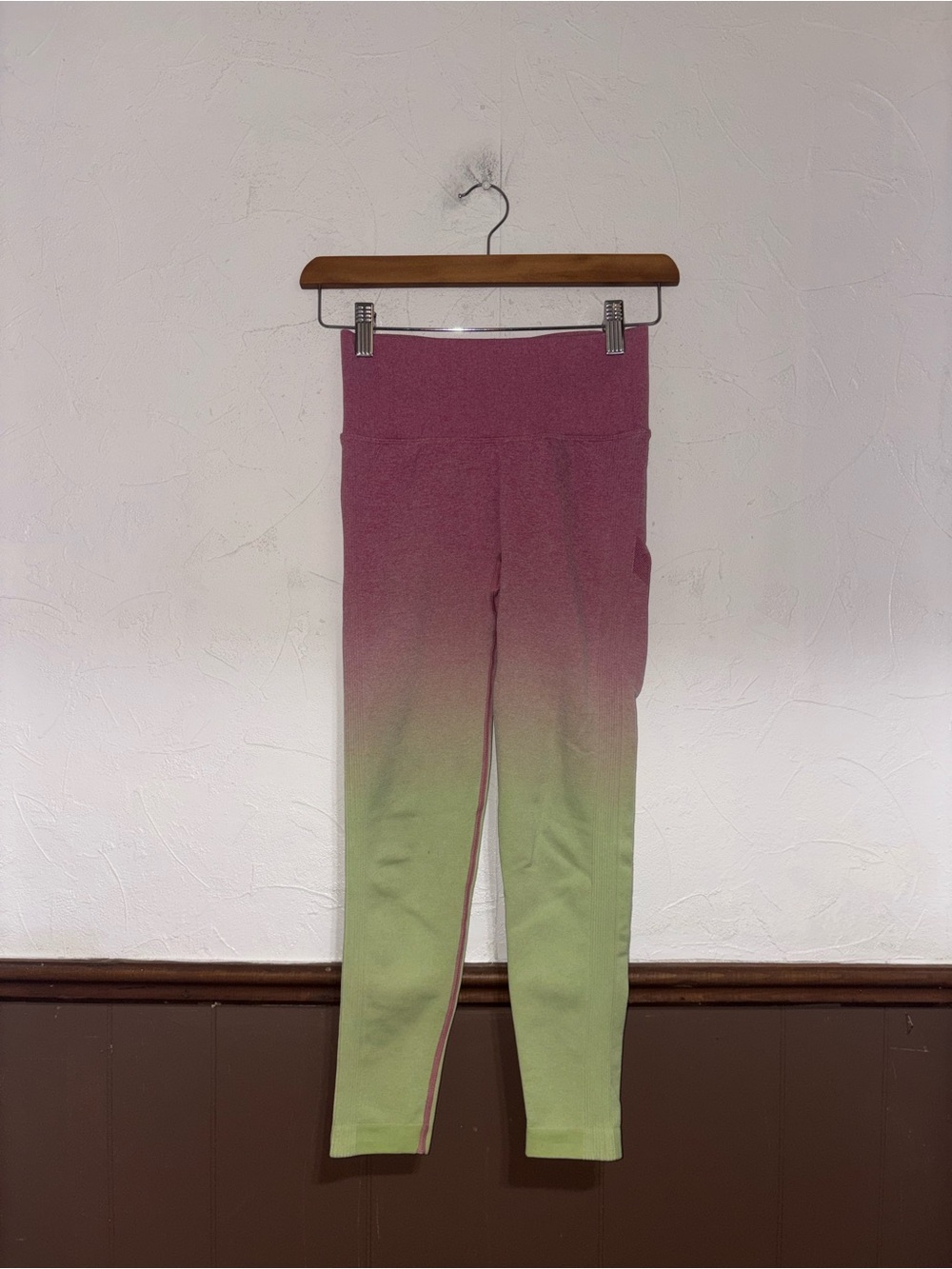 Pink Ombré Leggings | Size Small